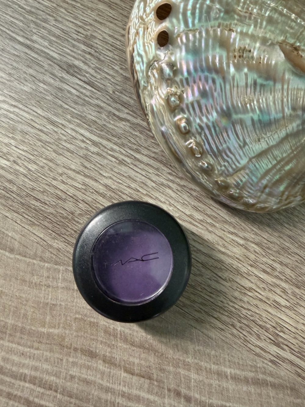MAC Cosmetics Deep Purple Single Eyeshadow